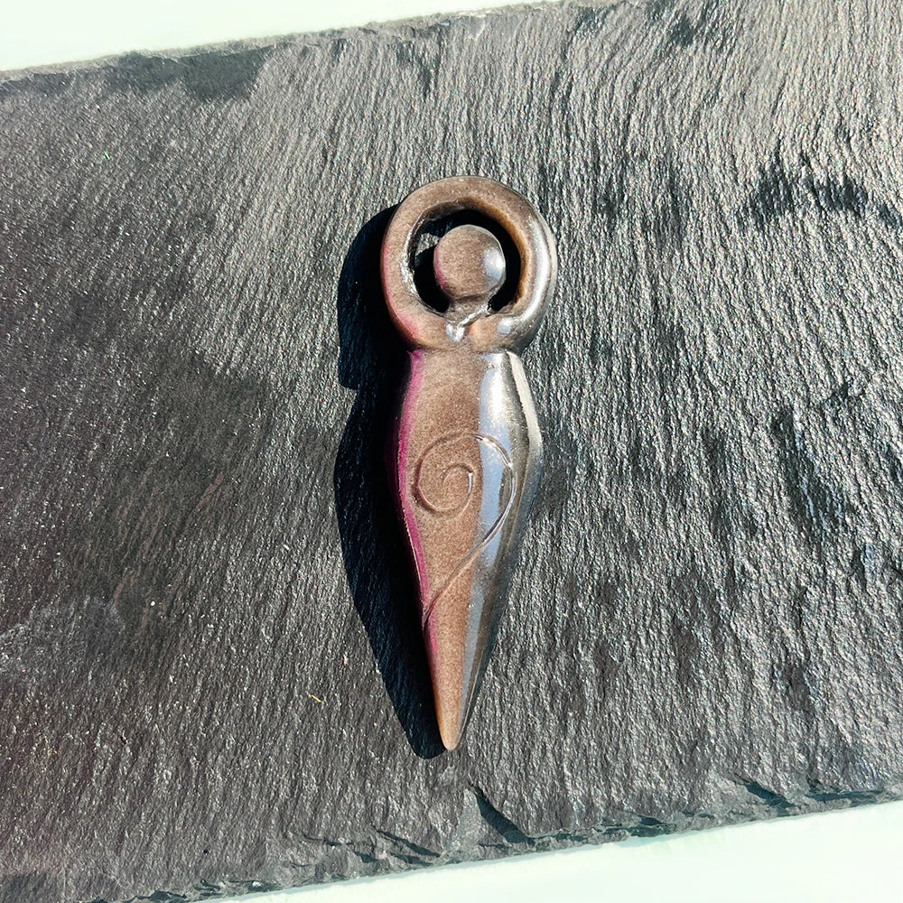 Natural Crystal Goddess Statue Carving – Pocket-Sized Home Decoration & Spiritual Gift - Image 13