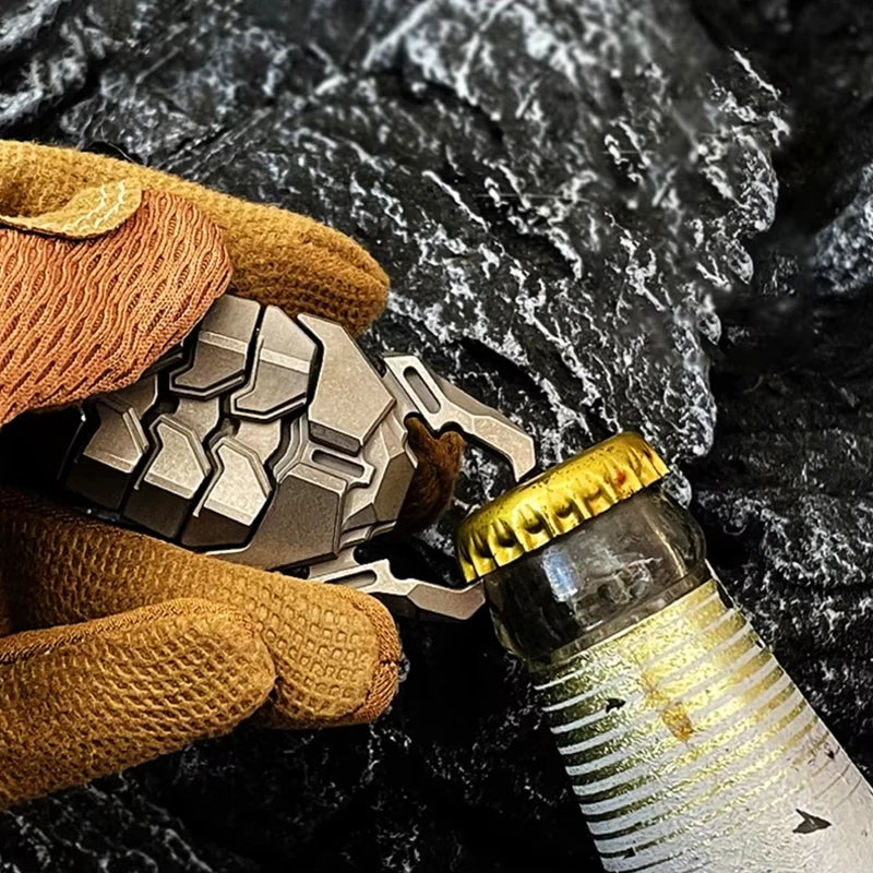 Novelty Beetle Shaped Magnetic Push Card - Image 6