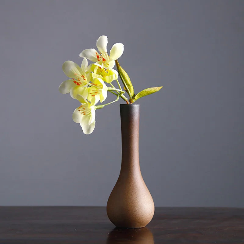 Chinese Retro Zen Ceramic Vase – Small Tabletop Flower Holder for Hydroponic & Minimalist Decor - Image 4